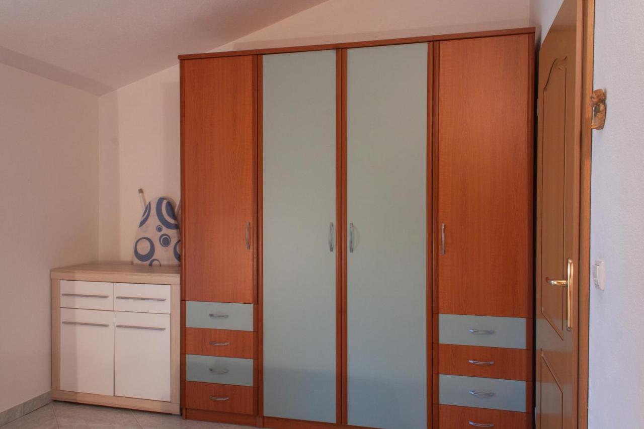 Marcel Apartment Mit Meerblick Trogir Exterior foto